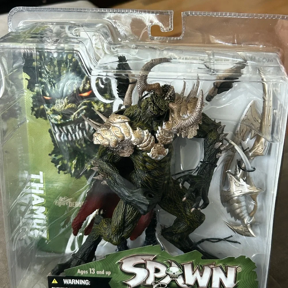 Spawn Evolutions Thamuz Collectible Action Figure - Green